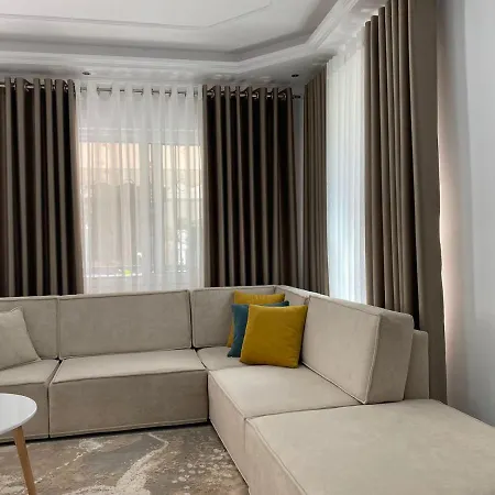 Ariana Apartament Tatil Evi Saranda
